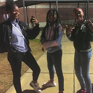 Meet your Posher, Jada